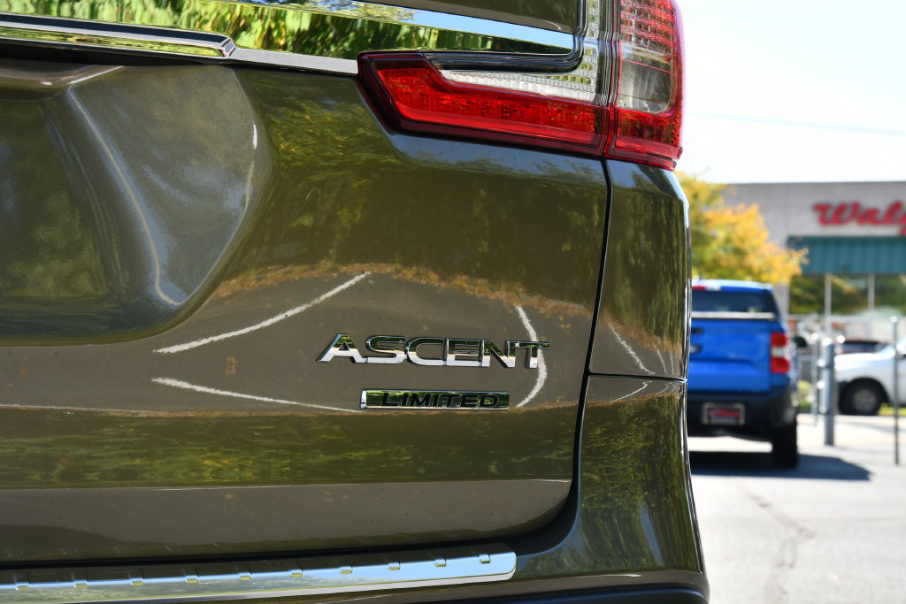 New 2027 Subaru Ascent Limited AWD/4WD image 9