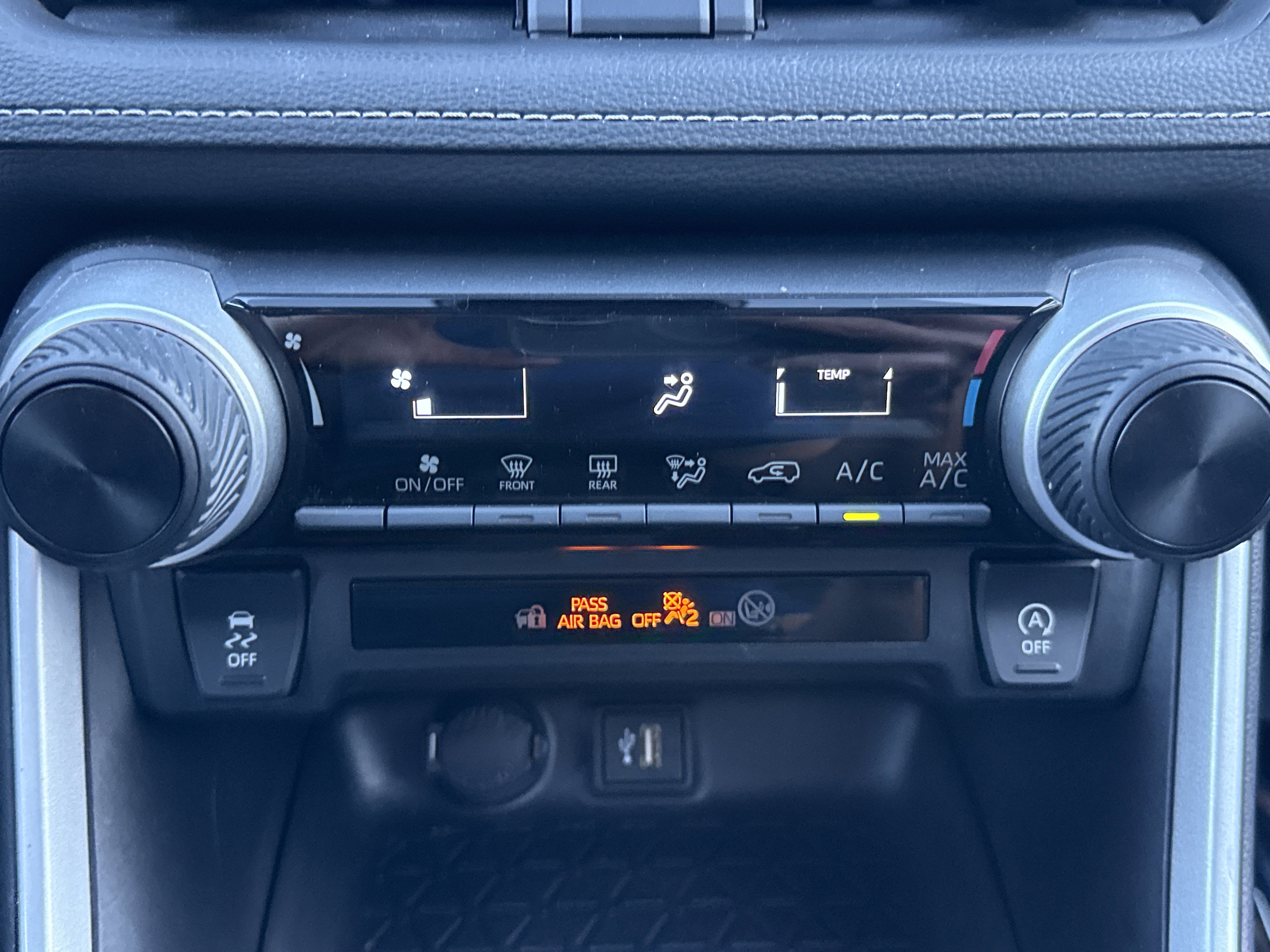 Used 2023 Toyota RAV4 LE image 20