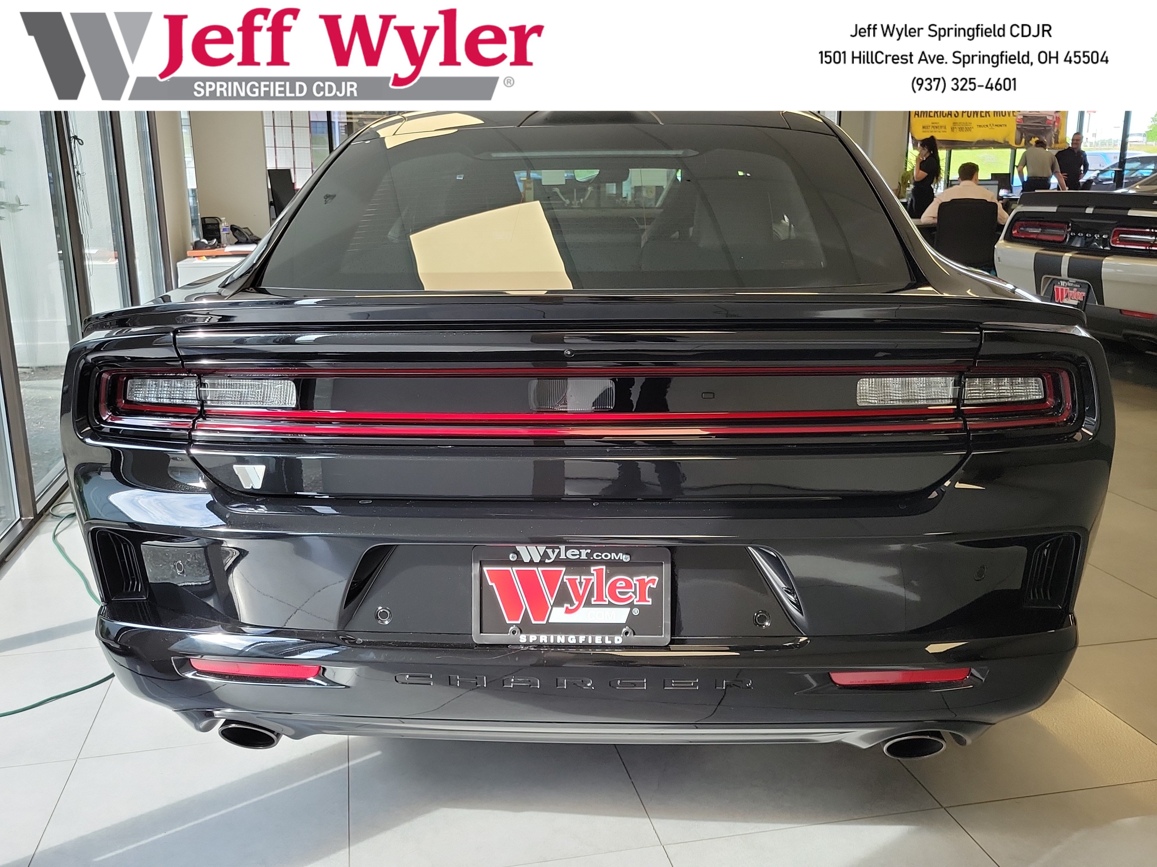 New 2026 Dodge Charger R/T AWD/4WD image 4