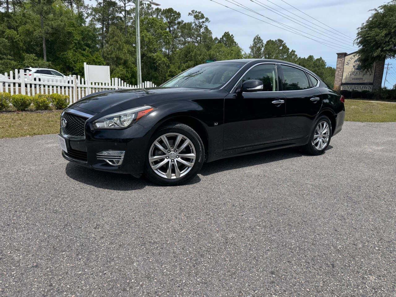 Used 2015 INFINITI Q70 3.7 AWD/4WD image 30