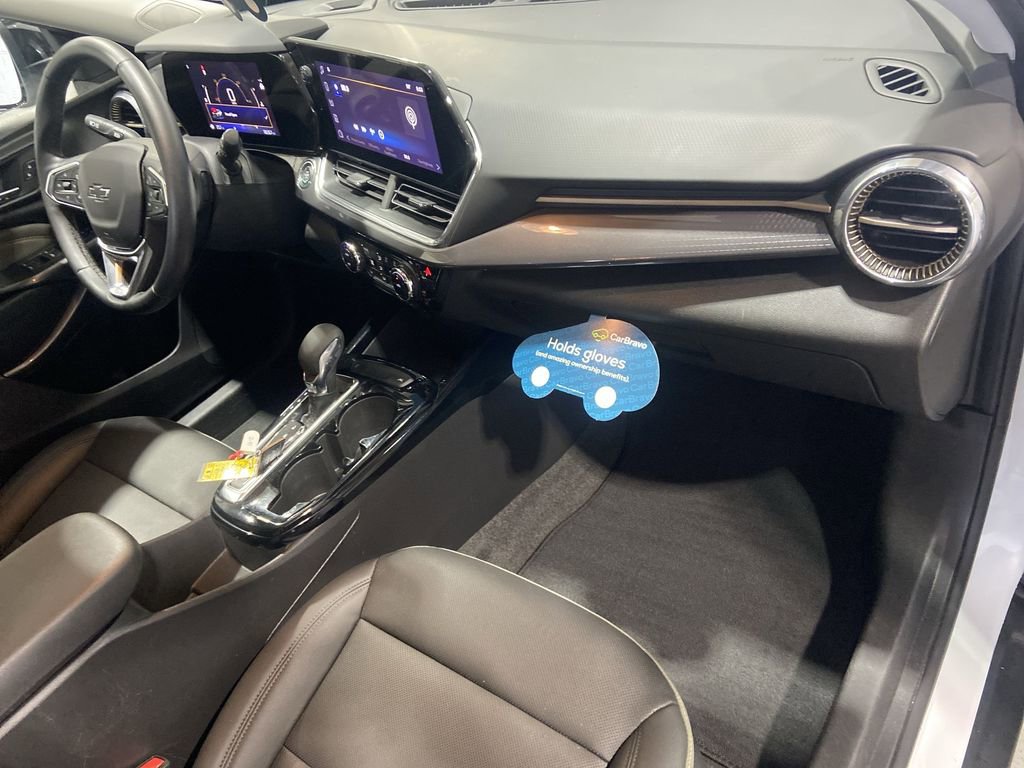 Used 2025 Chevrolet Trax ACTIV w/ Driver Confidence Package image 27