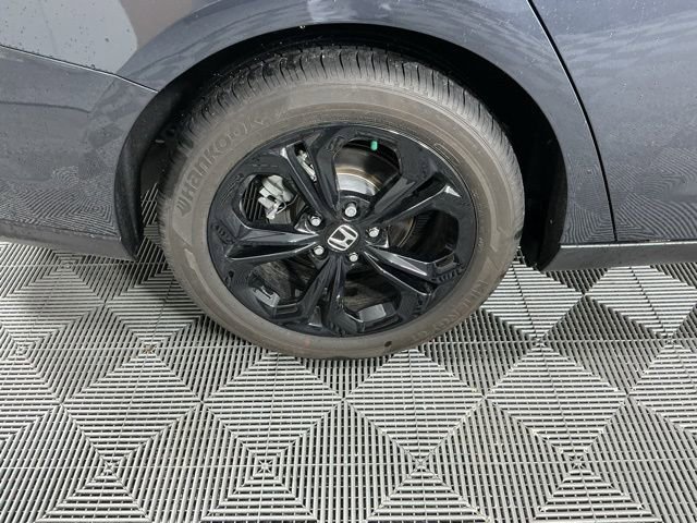 Used 2025 Honda Accord SE image 30