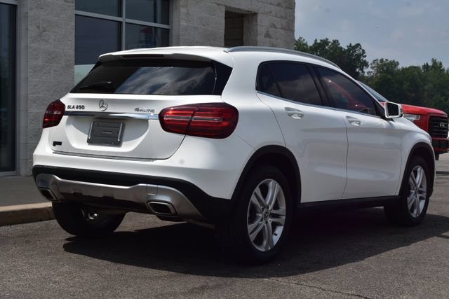 Used 2019 Mercedes-Benz GLA 250 4MATIC image 16