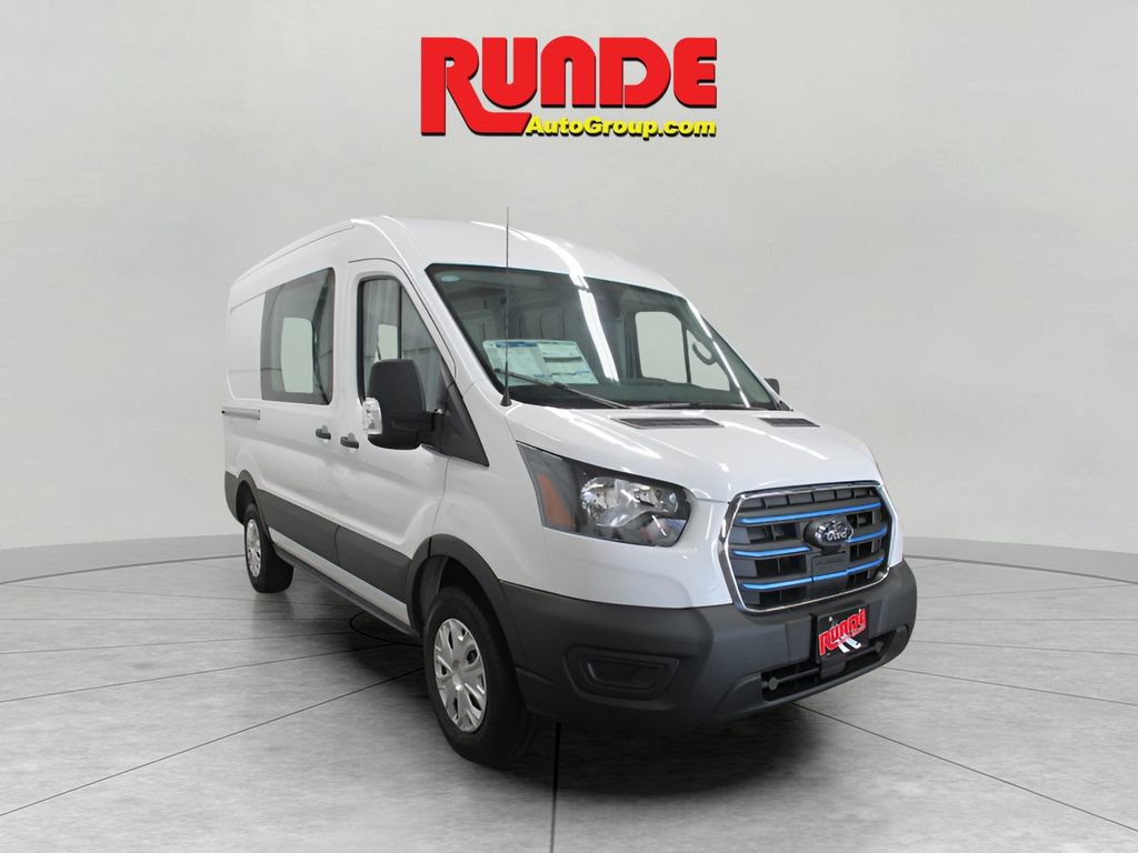 Used 2023 Ford E-Transit Medium Roof image 1