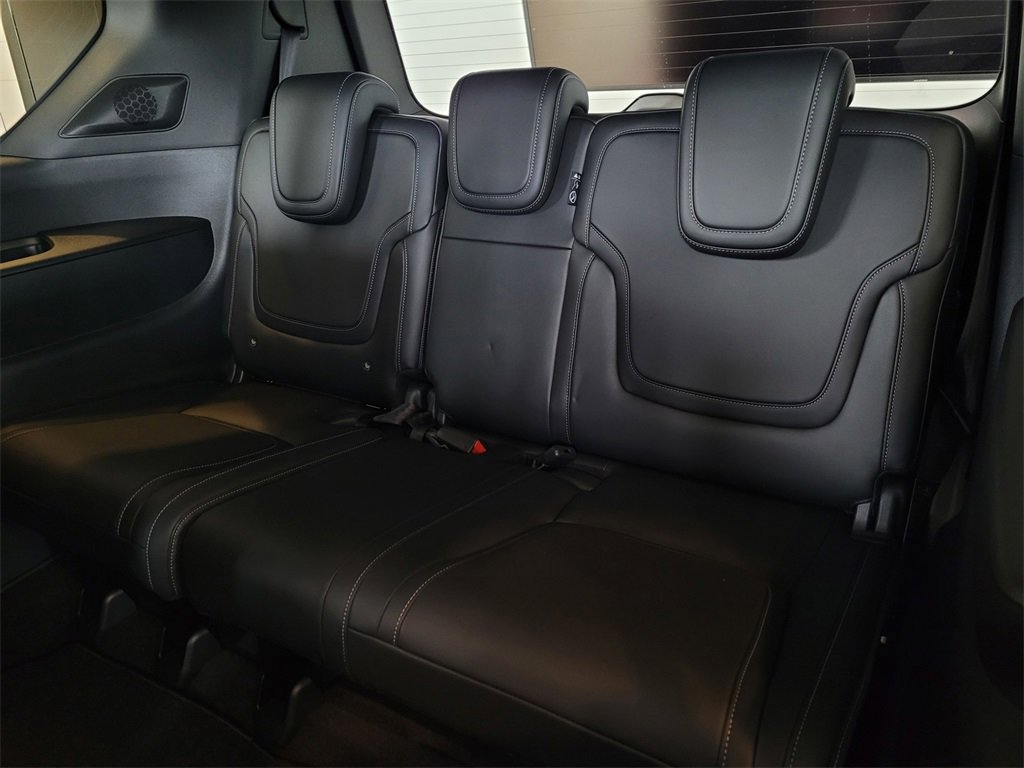 New 2026 Nissan Armada PRO-4X image 5