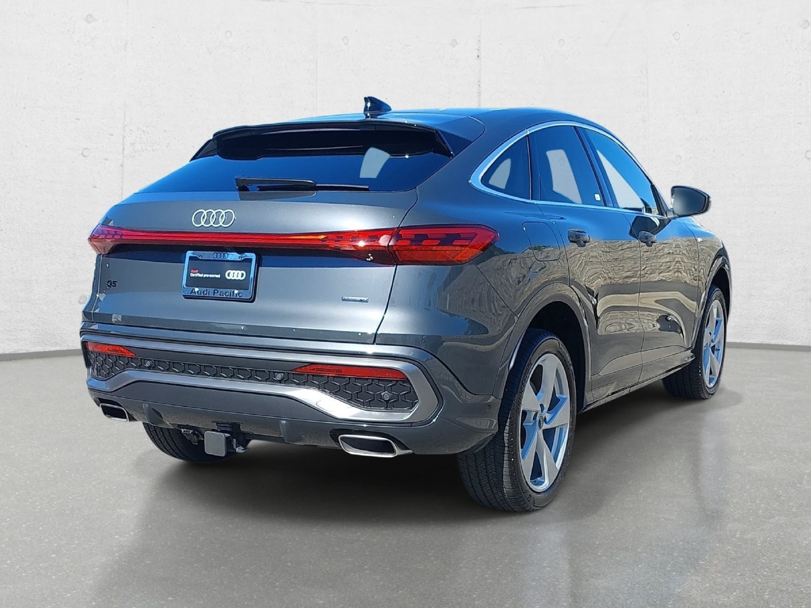 Used 2025 Audi Q5 Premium Plus AWD/4WD image 5