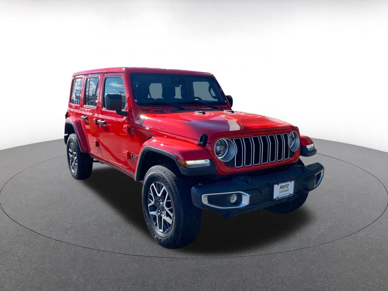 Used 2025 Jeep Wrangler Sahara video 1
