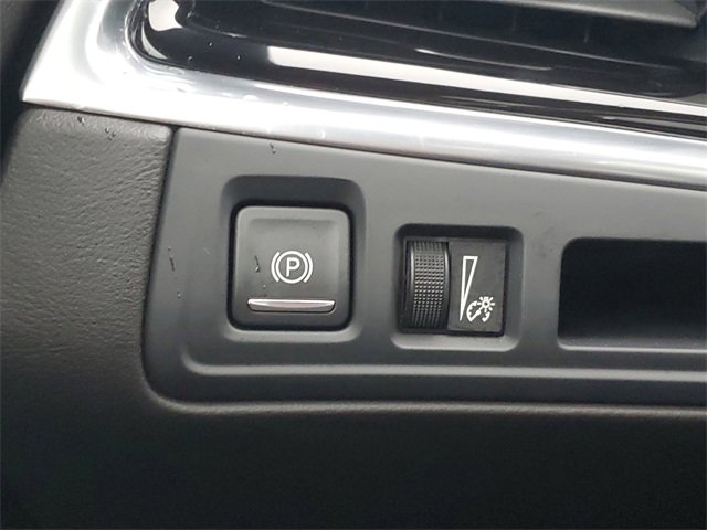 Certified 2023 Cadillac XT6 Luxury image 14