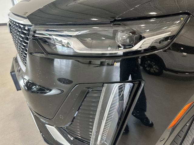 Used 2024 Cadillac XT6 Premium Luxury w/ Technology Package image 6