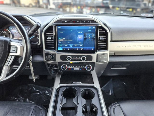 Certified 2022 Ford F250 Lariat w/ Chrome Package image 14