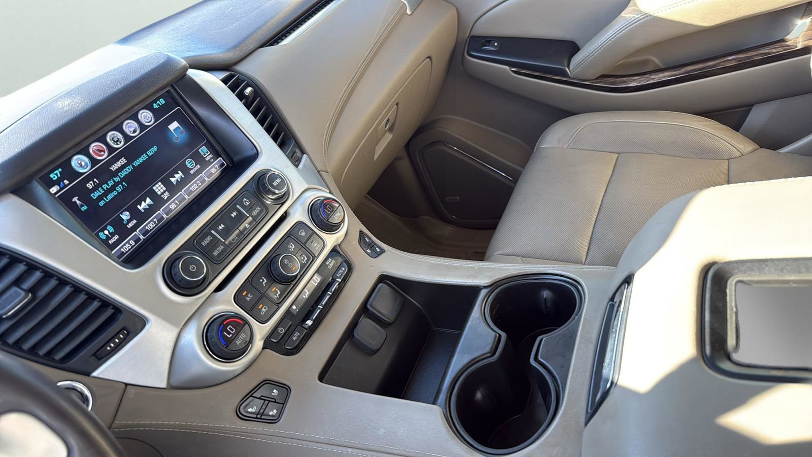 Used 2019 GMC Yukon SLT w/ Open Road Package image 21