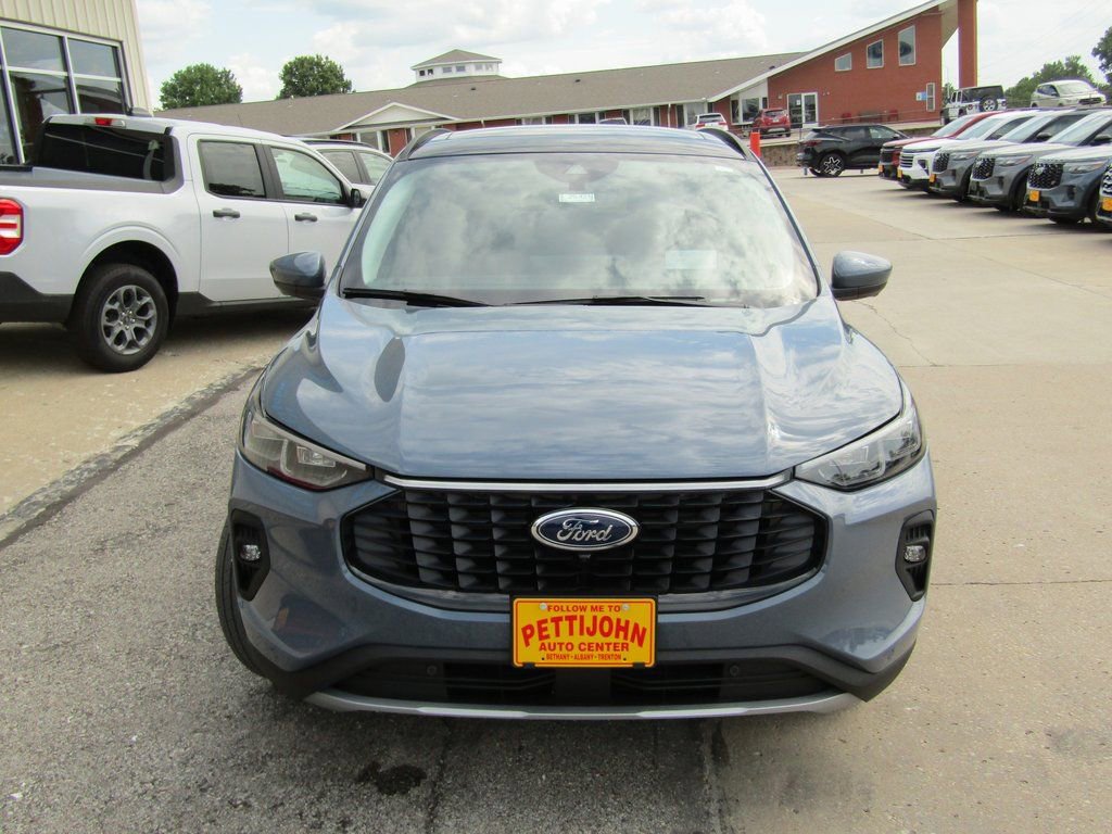 New 2025 Ford Escape SE w/ PHEV Premium Package image 13