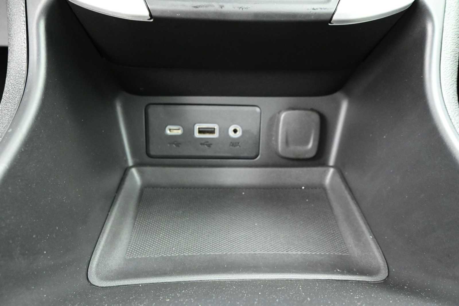 Used 2023 GMC Terrain SLE w/ Driver Convenience Package AWD/4WD image 18
