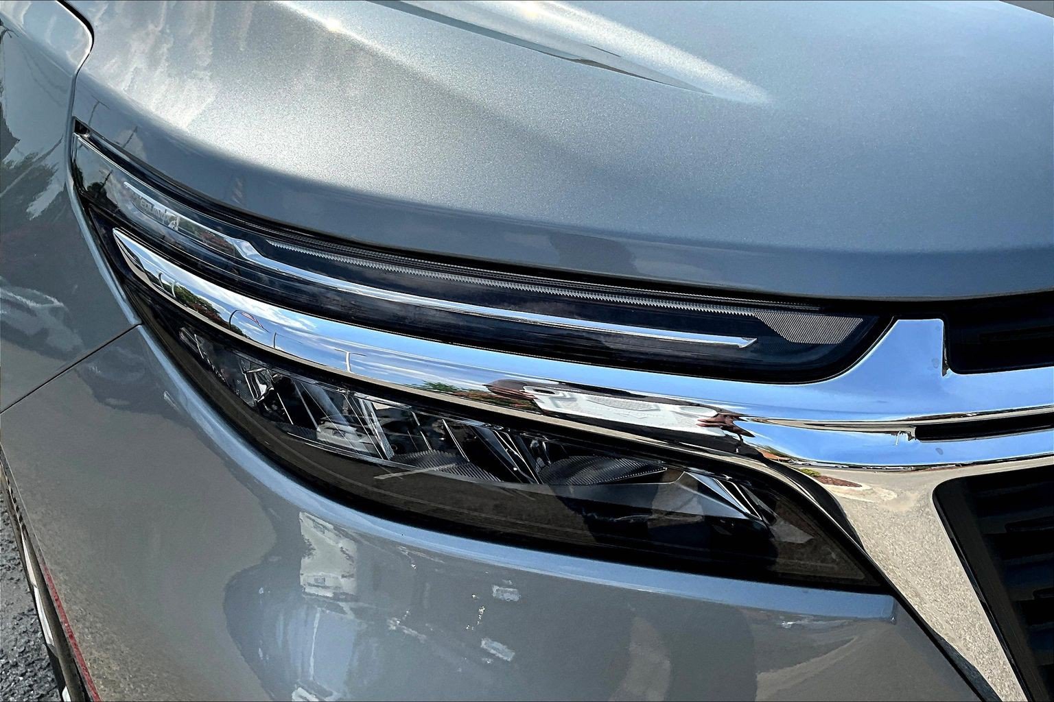 Used 2024 Chevrolet Equinox LT AWD/4WD image 30
