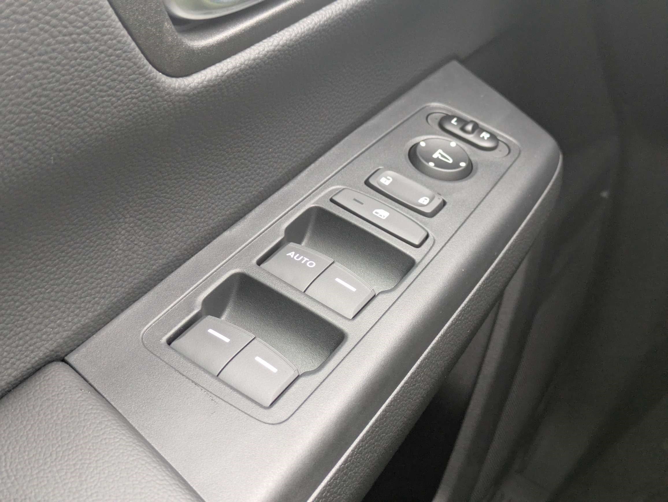 New 2027 Honda CR-V LX image 29