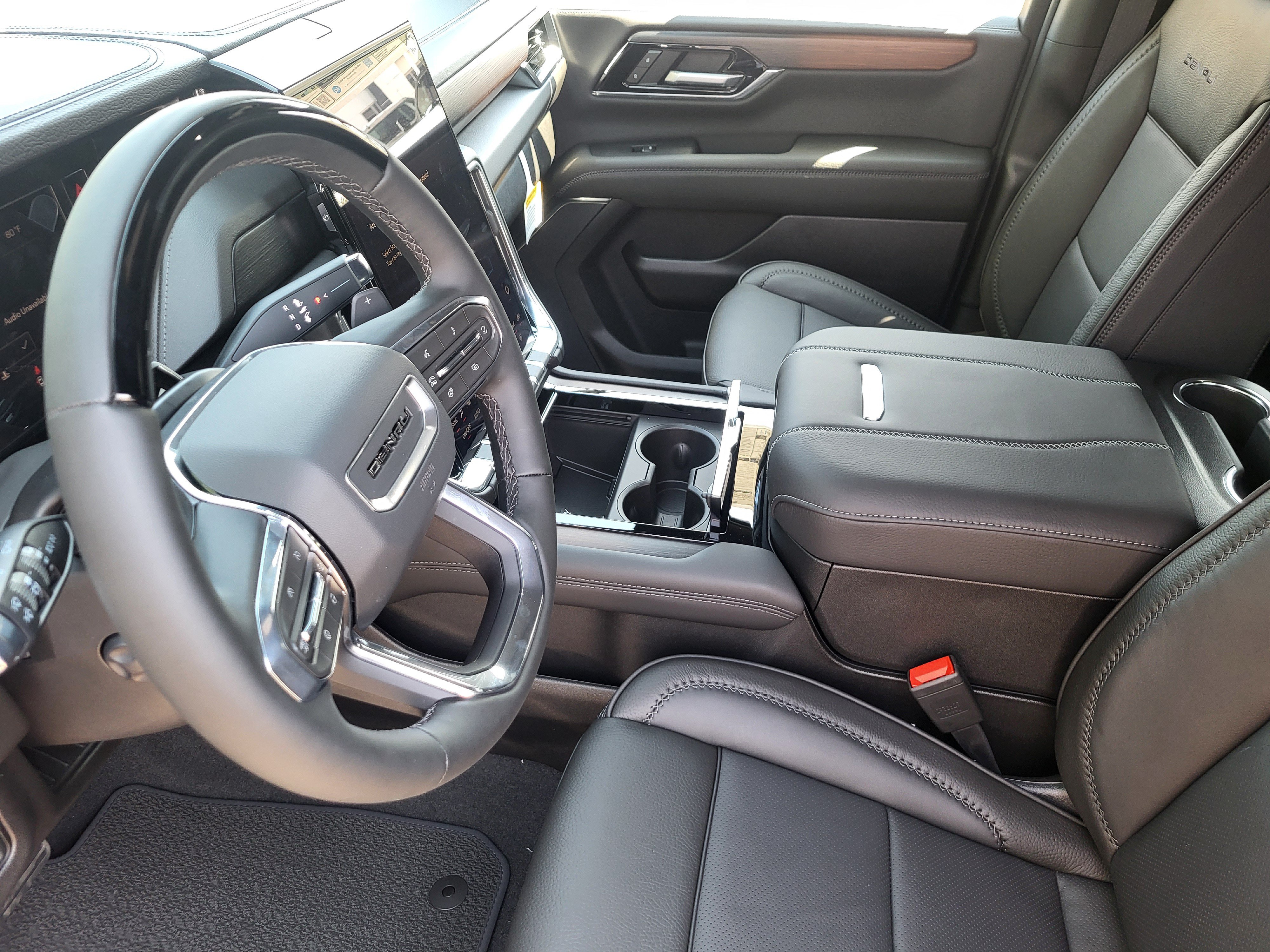 New 2026 GMC Yukon XL Denali w/ Advanced Technology Package AWD/4WD image 12