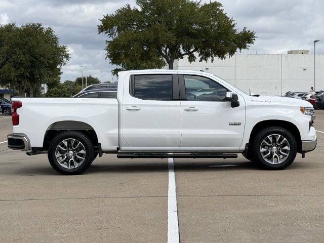 Used 2025 Chevrolet Silverado 1500 LT w/ Texas Edition Plus RWD image 3