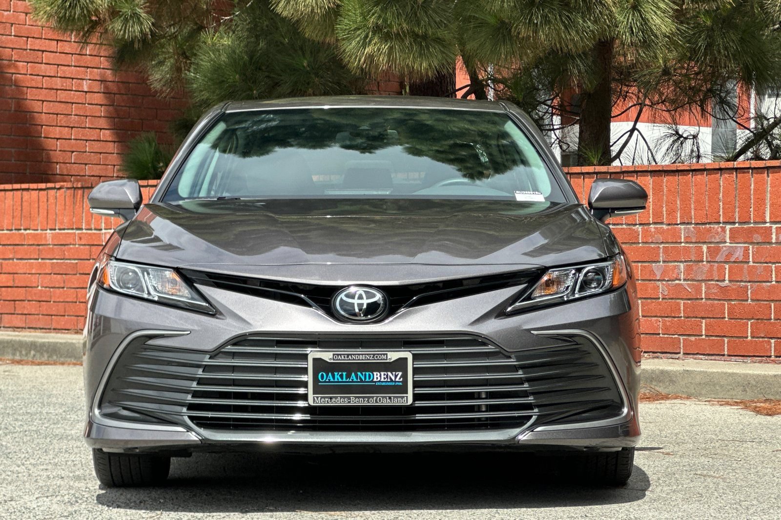 Used 2024 Toyota Camry LE w/ Convenience Package FWD image 9