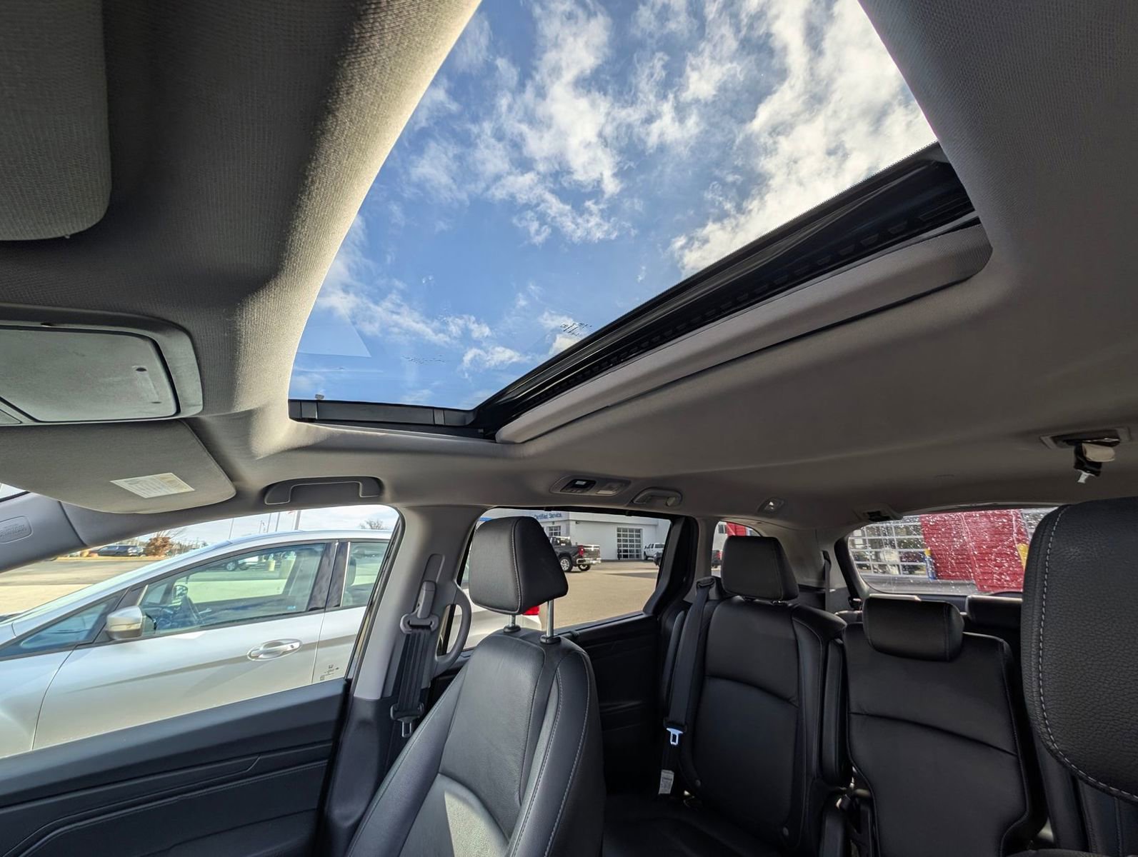 Used 2024 Honda Odyssey EX-L image 24