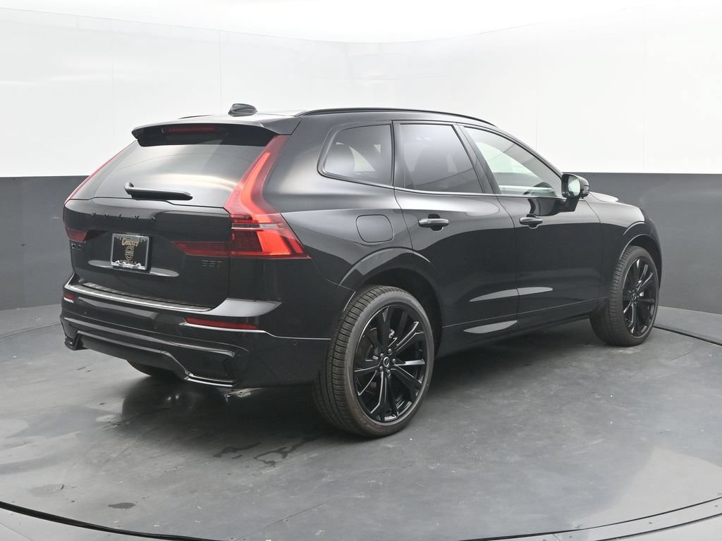 New 2026 Volvo XC60 B5 Ultra w/ Protection Package Premier AWD/4WD image 7
