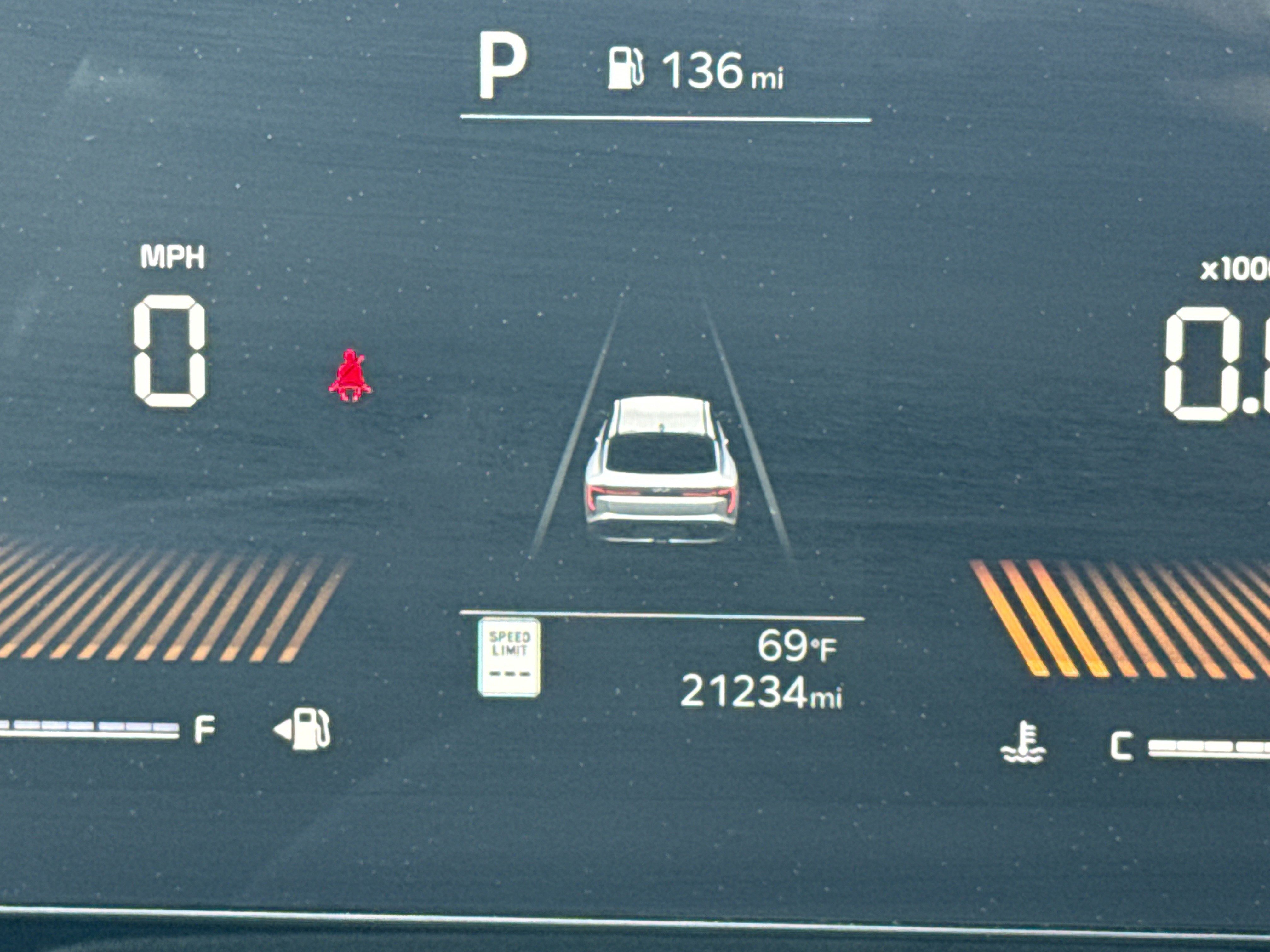 Used 2025 Kia K4 LXS image 31