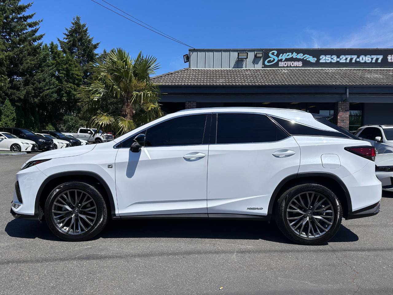 Used 2020 Lexus RX 450h F Sport w/ Accessory Package AWD/4WD image 3