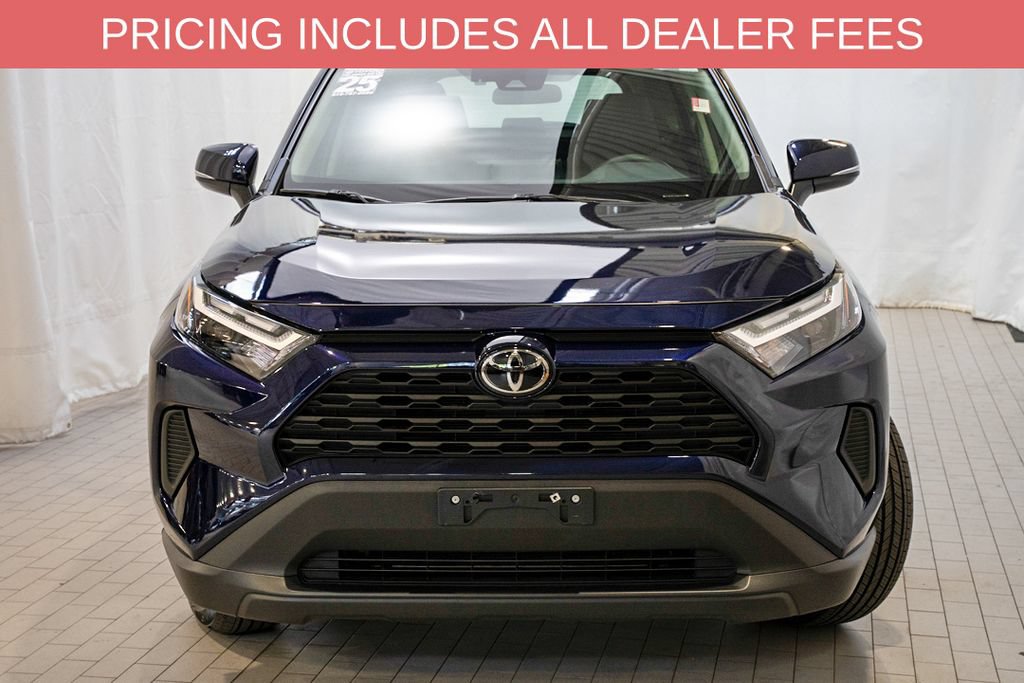 Used 2025 Toyota RAV4 XLE w/ Weather Package FWD image 2