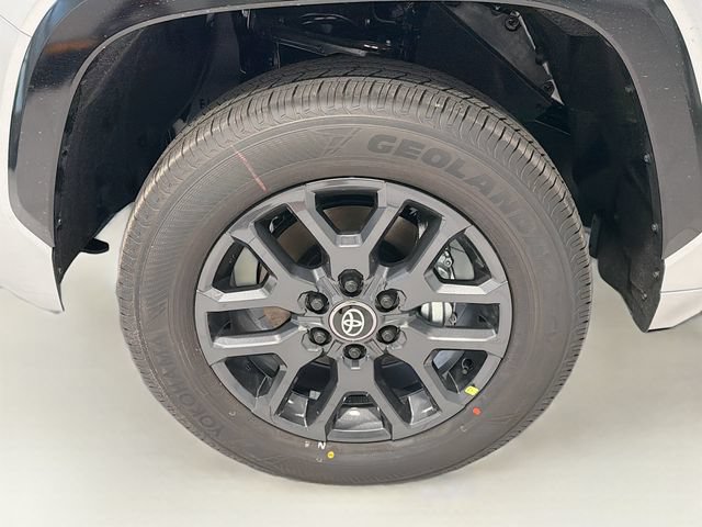 New 2026 Toyota Tundra Platinum AWD/4WD image 25