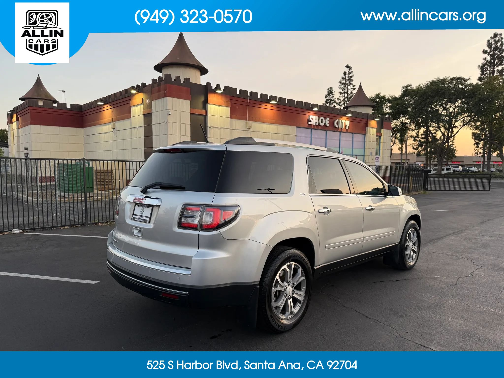 Used 2015 GMC Acadia SLT w/ Open Road Package FWD image 4