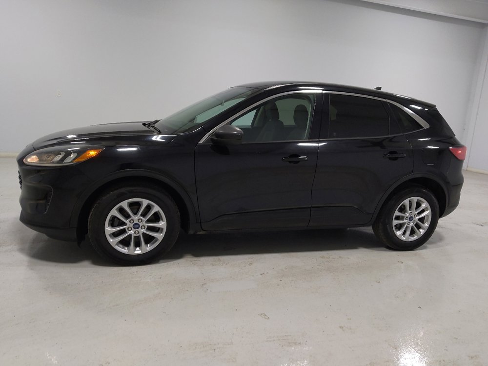 Used 2022 Ford Escape SE image 2