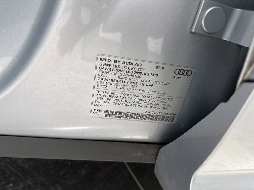 Used 2019 Audi SQ5 Prestige image 32