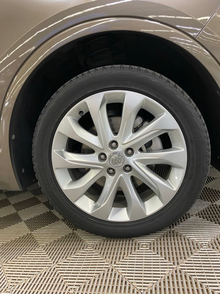 Used 2017 Buick Envision Premium AWD/4WD image 4