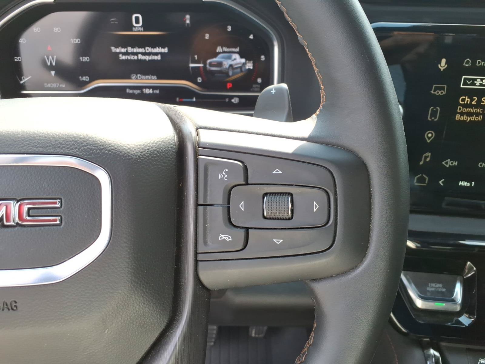 Used 2024 GMC Sierra 1500 AT4 w/ Technology Package AWD/4WD image 12