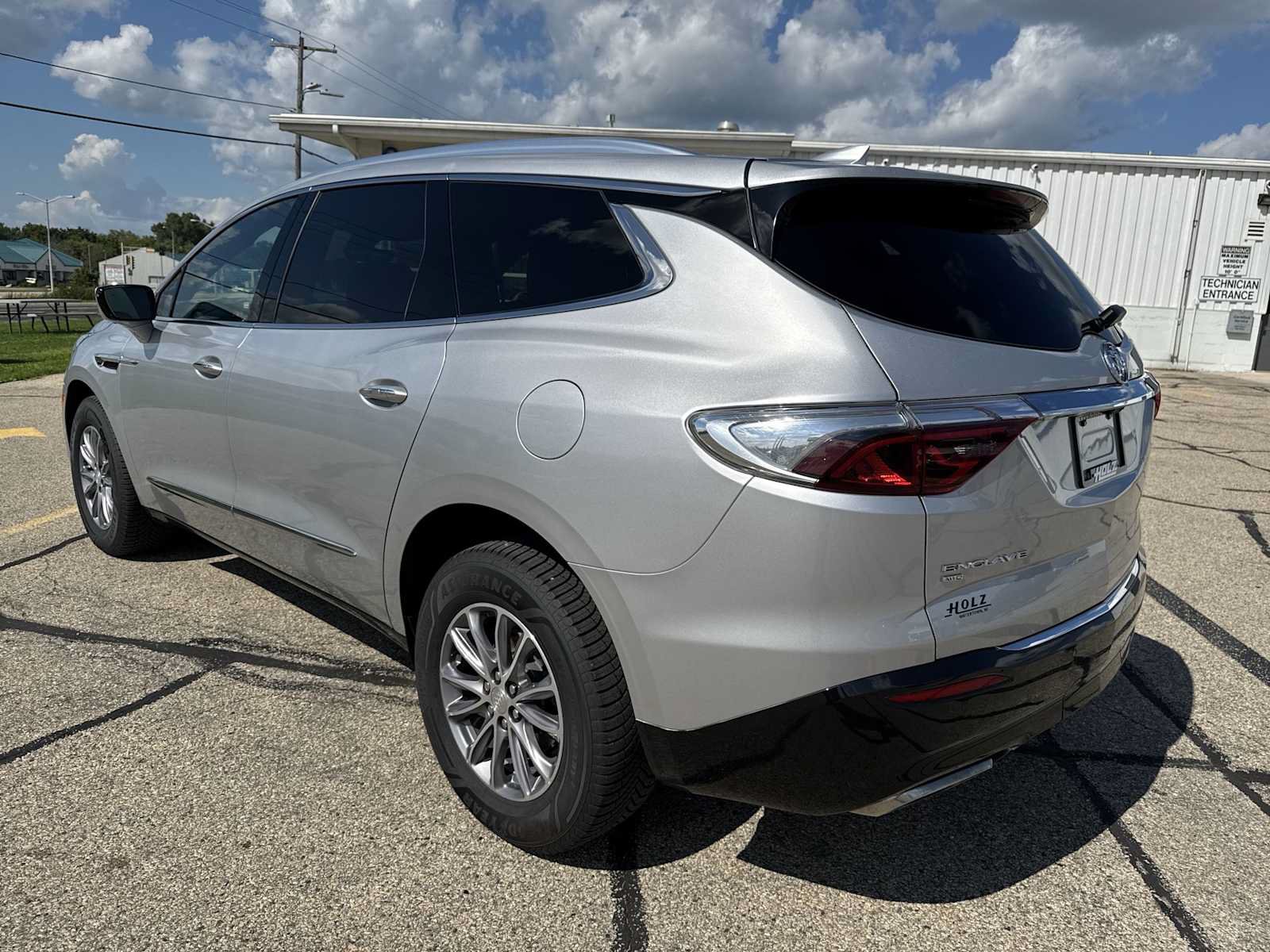 Certified 2022 Buick Enclave Premium AWD/4WD image 5