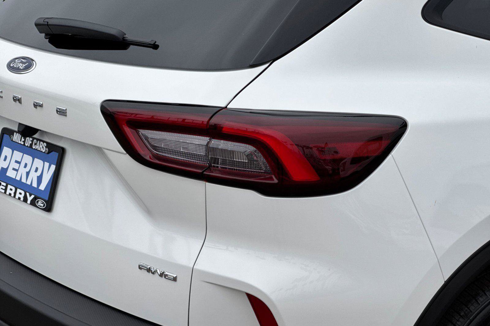 New 2025 Ford Escape ST-Line Select image 6