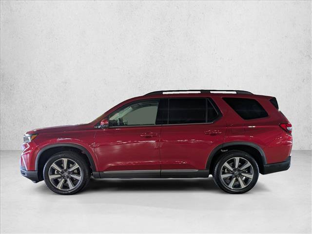 Used 2025 Honda Pilot Touring image 9