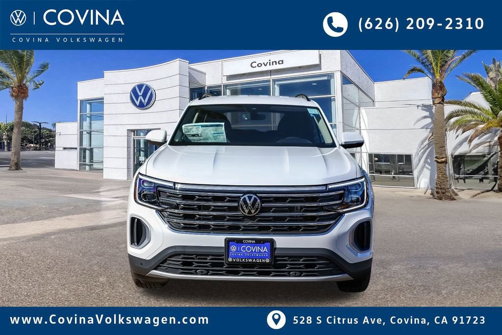 New 2026 Volkswagen Atlas SE image 2