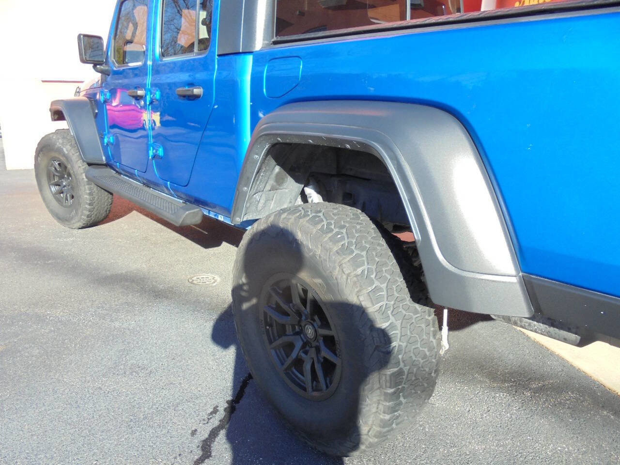 Used 2020 Jeep Gladiator Sport w/ Quick Order Package 24S image 22