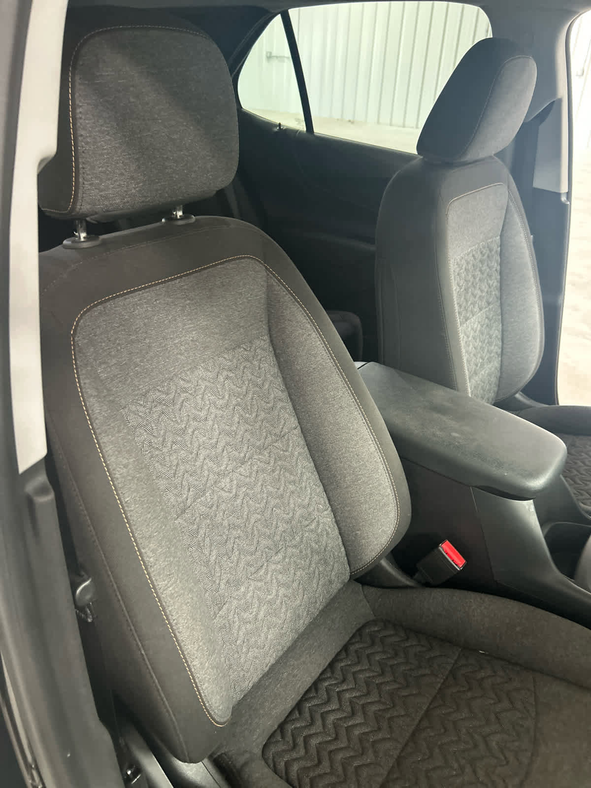 Used 2024 Chevrolet Equinox LT image 27