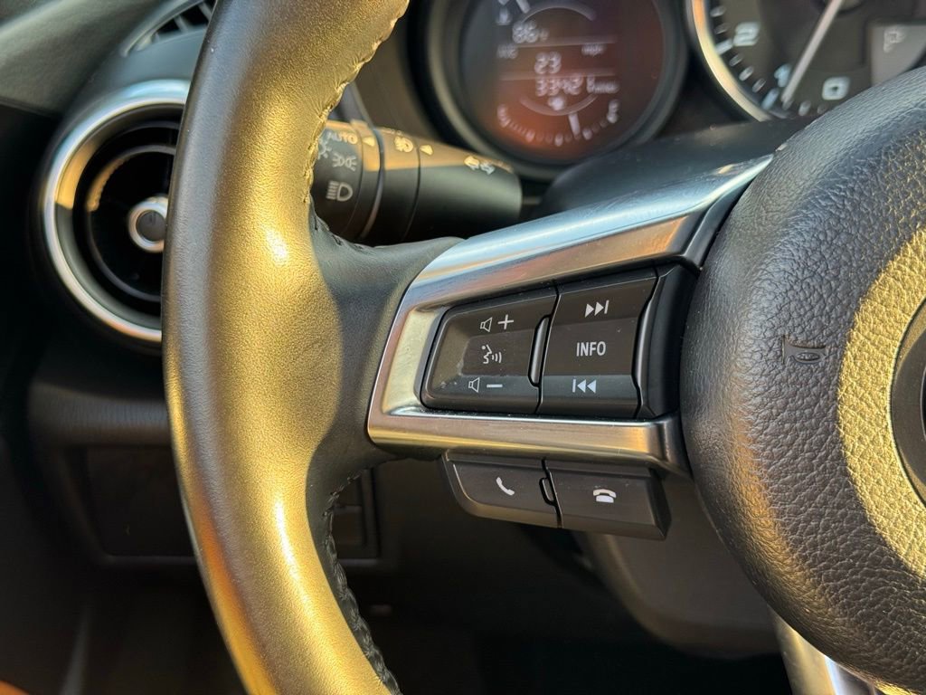 Used 2020 FIAT 124 Spider Lusso w/ Convenience Group image 26