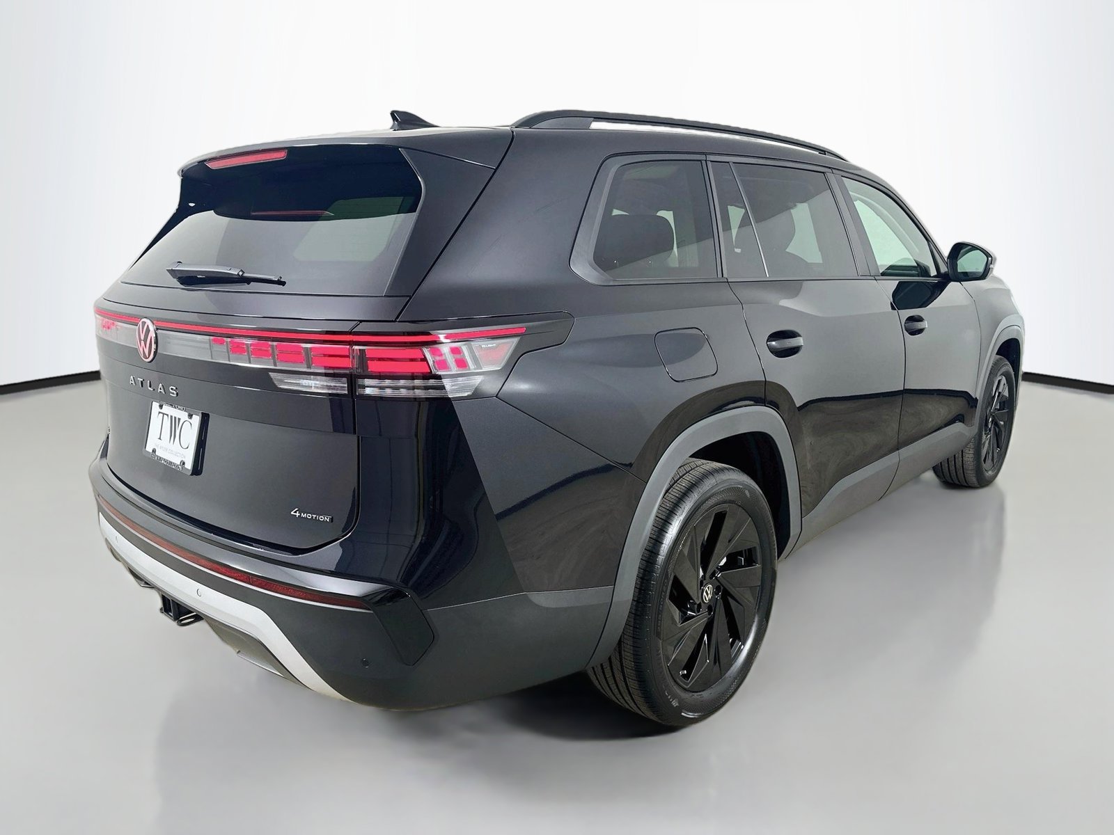 New 2027 Volkswagen Atlas SE AWD/4WD image 5