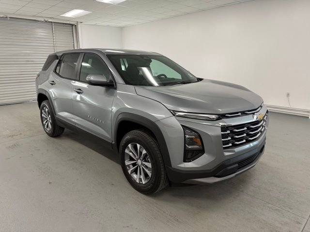 New 2026 Chevrolet Equinox LT image 3