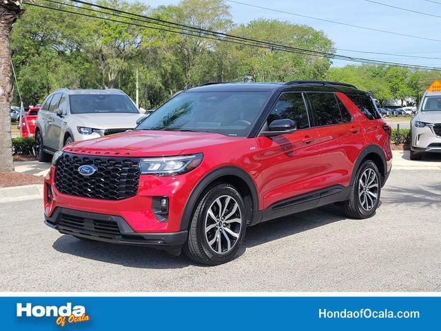 Used 2025 Ford Explorer ST-Line w/ Premium Package