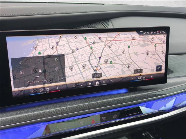 Used 2023 BMW 740i w/ Parking Assistance Package image 13