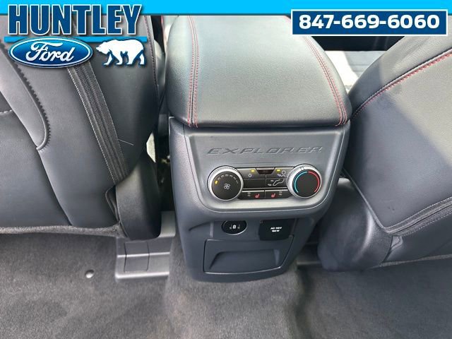 Used 2025 Ford Explorer ST-Line w/ Premium Package image 20