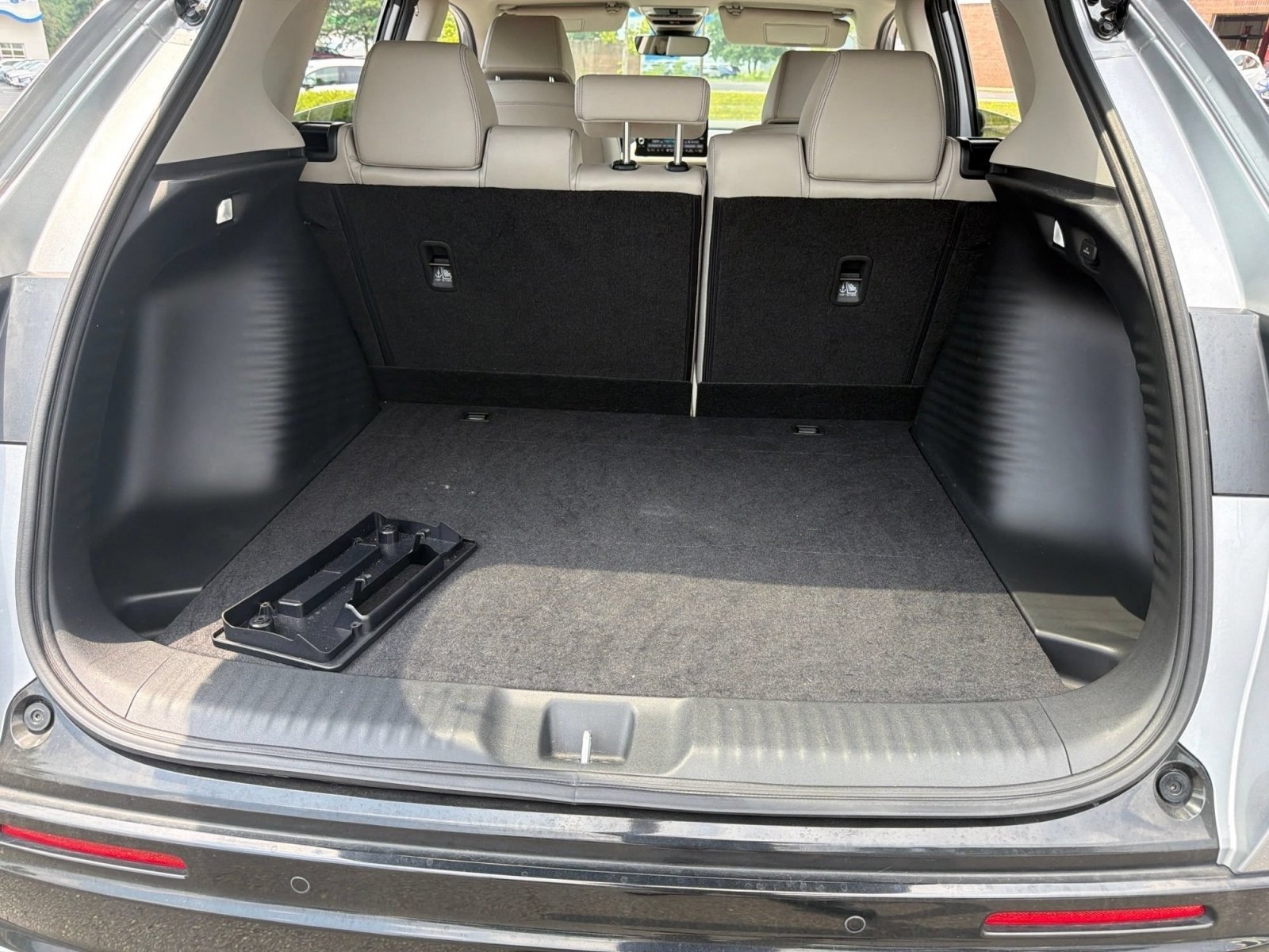 Used 2025 Honda HR-V EX-L image 38
