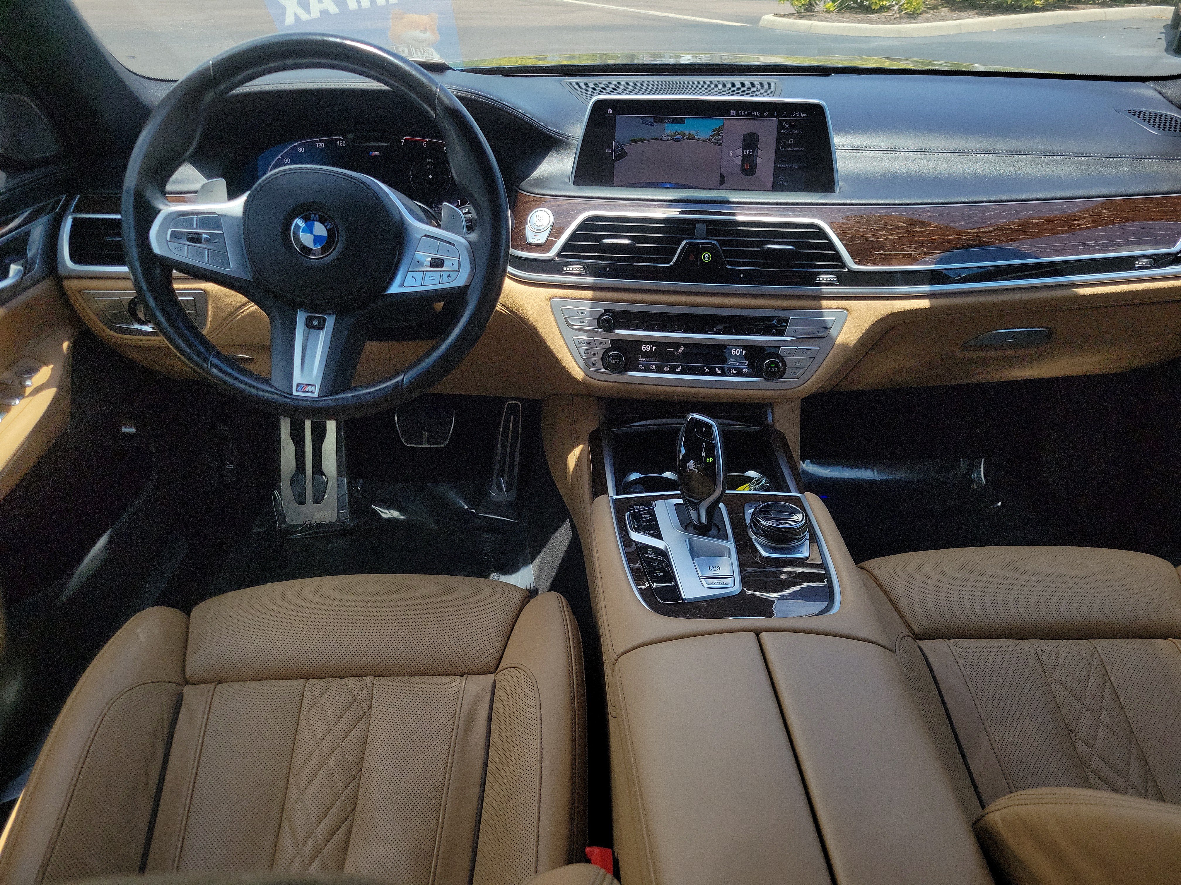 Used 2022 BMW 750Li xDrive AWD/4WD image 14