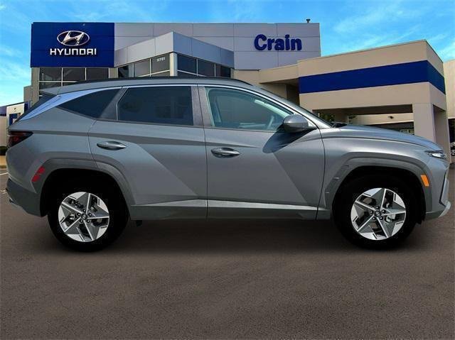 New 2025 Hyundai Tucson SEL image 9