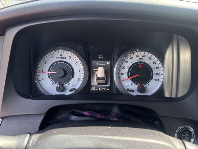 Used 2015 Toyota Sienna SE w/ SE Preferred Package FWD image 18