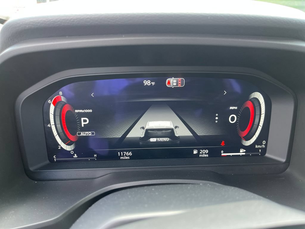 Used 2026 Nissan Rogue Platinum w/ Platinum Premium Package AWD/4WD image 4